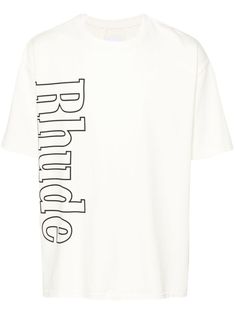 ivory white cotton jersey texture ribbed detailing crew neck short sleeves logo print to the front straight hem City Shorts, Balenciaga Triple S, Custom Watch, Summer Beach Wear, Short Suit, T Shirt Vest, Sweaters Knitwear, Ivory White, Light Jacket