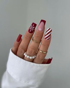 December Nails, Red Christmas Nails, Christmas Nails Easy, Cute Christmas Nails, Christmas Gel Nails, Thanksgiving Nails, Festival Nails, Xmas Nails, Christmas Nail Designs