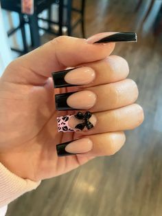 #nails #blackfrenchtips #cheetahprint #y2k Hot Pink And Black Nail Designs, Black And Cheetah Print Nails, Coffin Y2k Nails, Y2k Square Nails, Y2k Black Nails, Black Y2k Nails, Y2k Nails Black, Yk2 Nails, Nails Black And Pink