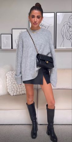 Boots 2024, 2024 Aesthetic, 2024 Ideas, Wardrobe Goals, Material Things, 2024 Style, Style Inspiration Winter, Gorgeous Clothes, Pinterest Outfits