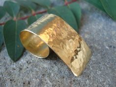 Two Fingers Hammered Bronze Adjustable Ring Contemporary Metalwork Minimalist Statement Big Bronze Ring Hammered Brass Wide Band Jewelry, Double Rings, Curve Ring, Two Fingers, Bronze Ring, Contemporary Ring, Cuff Rings, Modern Ring, Double Ring