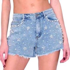 Step into summer with style by embracing the fashion new-millennium and vintage-inspired silhouette of our 2023 Summer Collection's Ladies Straight Denim Shorts. Enjoy the highest quality of denim and the exquisite craftsmanship of the zipper & button closure. and revel in the sultry high-waist and straight silhouette that flatters your figure. Finish off the look with the urban unprocessed hem and subtle embellishments for an unforgettable summer statement!Why These Shorts Are Perfect for Summe Fitted Short Length Summer Jeans, Fitted Jean Shorts With Five Pockets, Trendy Shorts With Five Pockets, Trendy Mid-rise Jean Shorts With Five Pockets, Mid-rise Five Pocket Summer Shorts, Trendy Jean Shorts With Five Pockets, Mid-rise Five-pocket Summer Shorts, Fitted Cutoff Jeans For Summer, Summer Fitted Cutoff Jeans