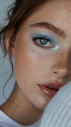 29 Blue Eyeshadow Aesthetic Makeup Looks To Make Your Natural Eye Color Pop Ethereal Makeup Blue, Blue Summer Makeup, Blue Eyeshadow Wedding Makeup, Light Blue Smokey Eye, White And Blue Makeup Looks, Blue Ethereal Makeup, Blue Eyeshadow Green Eyes, Smoky Blue Eye Makeup, Blue Makeup Looks Hooded Eyes