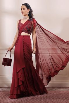 Shop for Isha Gupta Tayal Red Silk Pre-draped Saree With Blouse for Women Online at Aza Fashions Isha Gupta, Saree Gowns, Drape Sarees, Fancy Sarees Party Wear, Saree Gown, Saree Designs Party Wear, Drape Saree, Indian Dresses Traditional, Designer Saree Blouse Patterns