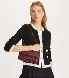 Small Fleming Convertible Shoulder Bag: Women's Designer Shoulder Bags | Tory Burch Tory Burch Fleming Bag, Shoulder Guard, Kira Chevron, Womens Designer Handbags, Pocket Clip, Designer Shoulder Bags, Tory Burch Bag, Diamond Quilt, Leather Tassel