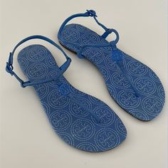 Tory Burch Sandals Style No: 11138219 Color/Code: Ocean Breeze 480 Description: Emmy Stitched Thong-Tumbl Size 7.5 Fits True To Size Brand New In Box!!! They’re Super Light Weight And Comfortable.. Great For Wearing All Day. I’ve Had So Many Of These Over The Years. Great For Vacation Resort Super Stylish. The Insoles Are A Bit Padded, And Has A Very Unique Tory Burch Logo Stitching Throughout. There’s A Petite And Feminine Tory Burch Logo On The T-Strap. I’ve Also Got The Nude/ Iced Coffee Vers Casual Blue T-strap Sandals, Blue T-strap Sandals For Vacation, Blue T-strap Sandals For Summer, Blue Flat T-strap Sandals For Summer, Summer Blue Flat T-strap Sandals, Blue T-strap Sandals For Beach, Blue Adjustable T-strap Sandals, Tory Burch Sandals, Vacation Resorts