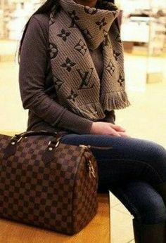 Women Trends LV Handbags, Louis Vuitton Handbags For Gifts Vintage Louis Vuitton Handbags, Louis Vuitton Scarf, Louis Vuitton Fashion, Louis Vuitton Damier Azur, Handbags Tote, Lv Handbags, Latest Trend, Vintage Louis Vuitton, Handbags Michael Kors