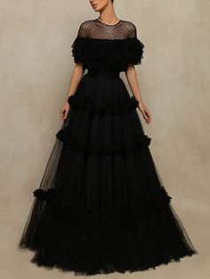 Vestidos de fiesta de corte A, elegantes, formales, largos hasta el suelo, manga corta, cuello joya, tul con pliegues, volantes, vestido para impresionar 2024 Black Floor Length Dress, Ruffle Prom Dress, Short Noir, Prom Dresses Elegant, Dresses Formal Elegant, Evening Dresses Cocktail, A Line Prom Dresses, Black Short Dress, Dresses Elegant