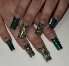 Green nails Scorpion Nails, Nails Aesthetics, Punk Nails, Gel Glue, Diamond Top, Green Chrome, Nail Sets, Long Square Acrylic Nails