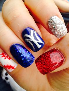 New York Yankees Baseball 4th of July Acrylic Nails New York Yankees Nails Designs, New York Theme Nails, New York Nails Designs, New York Nails, Yankees Nails, Ny Nails, Baseball Nails, Nyc Nails