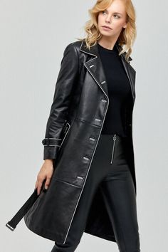 Stylish Black Women, Leather Trench Coat Woman, Black Leather Trench Coat, Leather Coats, Long Leather Coat, Leather Jacket Style, Double Breasted Trench Coat, Leather Trench, Real Leather Jacket