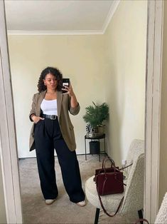 Curvy Outfits Work Business Casual, Business Casual Outfit Midsize, Thrifted Business Casual Outfits, Comfy Office Outfit Plus Size, Work Fits Plus Size, Summer Work Outfits Office Midsize, Trendy Work Outfits Plus Size, Outfit Ideas For Large Size Women, Internship Outfit Plus Size