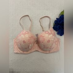 Nwt Victoria Secret Bra Fitted Pink Bra, Pink Full Cup Padded Bra, Pink Full Cup Bra With Padded Cups, Pink Fitted Underwire Bra, Fitted Pink Underwire Bra, Spring Pink Padded Bra, Victoria's Secret Spring Padded Bra, Victoria's Secret Padded Bra, Victoria's Secret Padded Bra For Spring