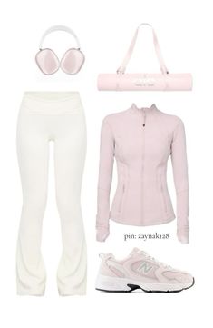 Flares Outfit Summer, Pink Gym Clothes, Coquette Workout Outfit, Coquette Workout, Coquette Outfits, Gymwear Outfits, Pilates Clothes, Cute Gym Outfits, Pilates Princess