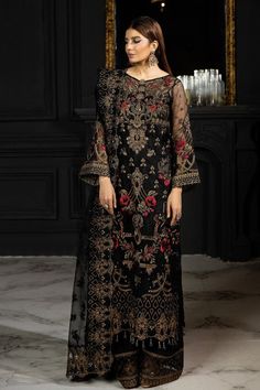 Elegant Embroidered Classic Black Pakistani Salwar Kameez Dupatta Suit Pakistani Salwar, Pakistani Salwar Kameez, Formal Outfits, Intricate Embroidery, Salwar Suit, Formal Attire, Formal Outfit, Dress Design, Salwar Suits