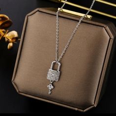 New, Trendy Luxury Silver Lock And Key Pendant Necklace In Solid Stainless Steel 14k Real Vacuum White Gold Plated Electroplated No Tarnish Size 40+5cm 16+2 Inches Lock And Key Necklace, Lucky Charm Necklace, Key Pendant Necklace, Party Necklace, Bangles Style, Key Necklace, Lock And Key, Birthday Jewelry Gift, Key Pendant