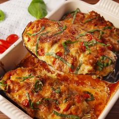 Stuffed Eggplant Recipes, Fedtforbrændende Mad, Stuffed Eggplant, Eggplant Parm, Eggplant Dishes, Makanan Diet, Tasty Vegetarian Recipes, Fish Food