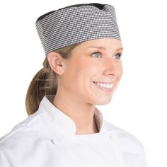 Inspired by the classic styling of its vintage namesake, this Chef Revival customizable Houndstooth mesh top baker's skull cap / pill box hat is perfect for staff working in your restaurant or catering kitchen. It has a flat crown and straight, upright sides with no brim for a clean, professional look. Featuring an elastic band on the back, this chef hat stretches to size and has a close fit so it keeps hair covered and won't fall off. Plus, it boasts a mesh top for optimal ventilation to keep y Catering Kitchen, Pill Box Hat, Restaurant Aprons, Chef Pants, Chef Coat, Box Hat, Hair Cover, Pillbox Hat, Chefs Hat