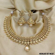 Wedding Dress For Girls, Chinese Dressing, Party Dress For Girls, Wedding Jewellery Designs, Simple Jewellery, Bridal Hairdo, Bridal Jewelry Vintage, Bridal Necklace Set, Dressing Style