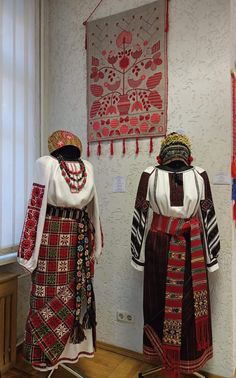 Ukrainian Wedding, Folk Design, Traditional Clothing, Traditional Outfits, Ukraine, Fashion Inspo