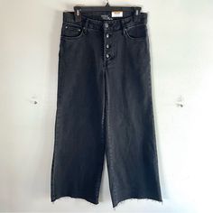 Super Cute New Denim Jeans. Ankle Cut Style, Wide Leg. Streetwear Washed Black Bottoms With Button Closure, Washed Black Bottoms With Button Closure For Streetwear, Black Denim Jeans With Button Closure, Black Jeans With Button Closure For Streetwear, Casual Black Button-up Bottoms, Washed Black Cotton Jeans With Button Closure, Black Casual Jeans With Button Closure, High Rise Black Jeans With Button Closure, Black High-rise Jeans With Button Closure