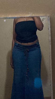 Low Rise Baggy Jeans Plus Size, Jeans Skirt Plus Size, Jean Skirt Outfits, Downtown Outfits, Jeans Plus Size, Outfits Y2k, Cute Comfy Outfits, Modest Fashion Outfits, Mid Size