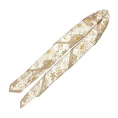 This Silky Bandana Scarf features Soft beige flowers and speckles on a warm light beige background. The options are endless with this Avenue Zoe Floral Speckled Printed Silky Bandana Scarf in Beige! It can be used as a bandana scarf, a beautiful hair wrap, tied as a top or to a handbag for extra flare. The 100% polyester material makes this bandana silky smooth, comfortable to wear as a headwrap or around the neck.Features:Style: Bandana, Hair WrapMaterial: 100% PolyesterColor/Pattern: Beige Flo Bohemian Beige Scarves For Spring, Cream Floral Print Scarves For Spring, Bohemian Beige Scarf For Spring, Beige Floral Print Scarf For Spring, Beige Floral Print Scarves For Spring, Bohemian Bandana Print Scarf One Size, Spring Bohemian Floral Print Bandana, Spring Bandana Print Silk Scarf, Bohemian One-size Floral Print Scarves