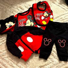 Disney Mickey Mouse Matching Set Baby Boy’s 0-3 Month Short Sleeve Onesie With Snap Closure Matching Jogger Pants With Embroidered Mickey Mouse Ears On Knees So Cute, And Embroidered Mickey On The Bum / Back And Matching Snap Bib And Matching Hooded Ears Mickey Mouse Face On Hood Zip Up Sweatshirt. Like New Never Worn. Mickey Mouse Face, Mickey 1st Birthdays, Disney Trip Outfits, Mickey Mouse Outfit, On Knees, Baby Mouse, Zip Up Sweatshirt, Trip Outfits, Mickey Mouse Ears