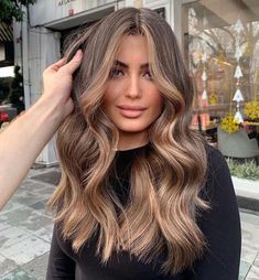 Balayage Hair Caramel, Beige Hair, Bronde Hair, Long Hair Color, Hair Topper