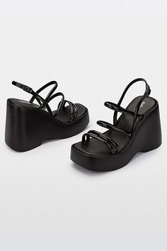 women footwear | Open Toed Shoes, Alt Clothes, Women Footwear, Plastic Shoes, Melissa Shoes, Tutti Frutti, Platform Heel, Eva Sole