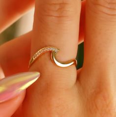 ★14K Solid Gold Wave Ring, 925 Sterling Silver Wave Ring, Dainty Wave Ring, Stacking,Minimalist Ring, Mother's Day Gift, Valentine's Day Gift ★ ▷ MATERIAL ★ All of our 10K, 14K, 18K Jewelry are Solid Gold. ( Not Gold Filled or Gold Plated ) ★ All of our silver jewelry is 925 sterling silver and 14 carat gold plated. (Our white silver jewelry is rhodium plated.) ▷ PRODUCTION AND PACKAGING ★ Our jewelry is handmade. It is specially prepared for you in the dimensions you want upon order. ★ We work Diamond Wave Ring, Gold Wave Ring, Gold Waves, Wave Ring, Ring Stacking, Wooden Jewelry Boxes, Minimalist Ring, Ring Dainty, Minimalist Rings