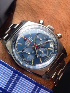 Futuristic Watches, Zenith El Primero, Zenith Watches, Mens Watches Popular, Dress Watches, Vintage Timepiece