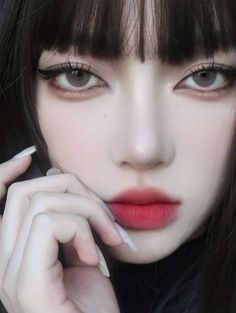 Scorpion Makeup, Hairstyle Art, Black Smokey Eye Makeup, Makeup Life Hacks, Doll Eye Makeup, Ethereal Makeup, Me Photo, Haircut Hairstyle