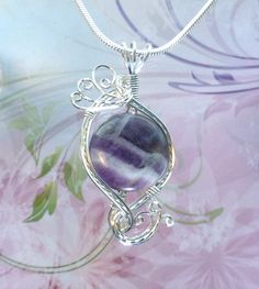 Purple Chevron Amethyst Womans Pendant Necklace Wire Wrapped | Etsy Purple Wire-wrapped Silver Jewelry, Purple Wire Wrapped Pendant Jewelry, Silver Amethyst Wire Wrapped Necklace, Wire Jewelry Patterns, Wire Jewelery, Wire Wrap Jewelry Designs, Bijoux Fil Aluminium, Chevron Amethyst, Custom Pendants