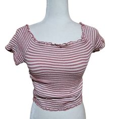 Active Usa Dusty Rose Pink And Creme/White Stripe Crop Top Short Sleeve, Can Be Worn On Or Off Shoulder Rayon Knit With Spandex For Stretch New Without Tags, No Signs Of Wear Approximate Measurements Laid Flat Without Stretching: 14" Pit To Pit, But Has Tons Of Stretch And Is Meant To Hug Your Curves! 16" Total Length Features: Spring, Summer Stripe Made In Vietnam Machine Washable Size: Womens L Condition: Pre-Owned Like New Feminine Striped Summer Tops, Feminine Striped Tops For Summer, Striped Fitted Cute Top, Fitted Pink Summer Top, Blue Tube Top, Creme White, Crop Top Short Sleeve, Crop Top Pink, Flowy Crop Top