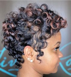 Short Cut Black Women Natural, Short Cut Black Women, Pixie Mohawk, Natural Hair Twa, Platinum Pixie, Lemonade Braids Hairstyles, Curly Mohawk, Hair Tea