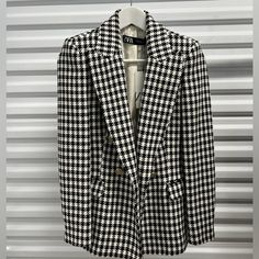 Size: Xs Brand New With Tags; Unused. Discontinued Style Zara Houndstooth Blazer For Fall, Chic Zara Blazer With Houndstooth Pattern, Zara Houndstooth Blazer For Office, Zara Houndstooth Outerwear For Work, Zara Plaid Blazer For Office, White Houndstooth Blazer In Chic Style, White Houndstooth Outerwear For Office, Classic White Houndstooth Blazer, Chic Gingham Fitted Outerwear