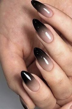 Black Ombre Nails, Unghie Sfumate, Witch Nails, Witchy Nails, Milky Nails, Goth Nails, Grunge Nails, Ombre Nail Designs, Black Nail