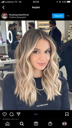 Blonde Light Brown Hair, Baylage Hair, Blonde Hair With Roots, Fall Blonde Hair, Highlights Ombre, Summer Highlights, Brunettes Highlights, Summer Hair Highlights For Brunettes, Ombre Hair Blonde