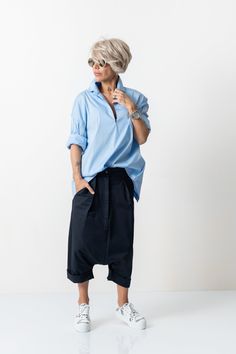 Camisa azul, camisa túnica, blusa azul, blusa de verano, túnica de talla grande, blusa de verano - Etsy Summer Cotton Button-up Pants, Blue Button-up Summer Pants, Button-up Workwear Bottoms With Pockets, Cotton Bottoms With Button Cuffs And Relaxed Fit, Blue Button-up Work Pants, Daywear Button-up Bottoms With Pockets, Relaxed Fit Trousers With Button Cuffs, Cotton Pants With Belt Loops For Daywear, Blue Relaxed Fit Bottoms With Buttons