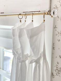 Chic Curtains, Shabby Chic Dining Room, Gold Shower Curtain, Shabby Chic Beach, Ruffle Curtains, Shabby Chic Garden, Shabby Chic Mirror, Shabby Chic Curtains, Farmhouse Curtains