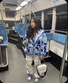 cargo, outfit, trendy Subversive Fashion, Uk Girl, Baggy Cargos, Fashion Baddie, Named Collective, Aesthetic Ig, Foto Baby, Swag Outfits For Girls, Tomboy Style Outfits