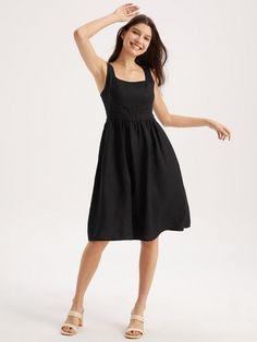 An exclusive offer for you——Affordable prices at Shopcozy store, SPU: 4491UDRBE337B, Color: Black, Style:Casual, Theme:Summer. Casual Beach Sundress With Square Neck, Elegant Themes, Fit Dress, Workout Accessories, Black Style, Summer Colors, Neck Pattern, Midi Dresses, Fitted Dress