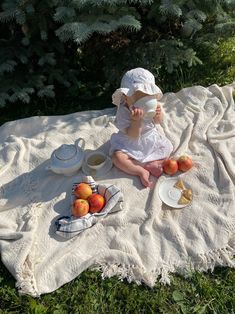 Picnic Kids Photoshoot, First Birthday Picnic Photoshoot, 6m Photo Shoot, Baby Picnic Photoshoot, 8 Month Baby Photoshoot, Picnic Photography, Easter Photoshoot, 1st Birthday Pictures, Baby Box