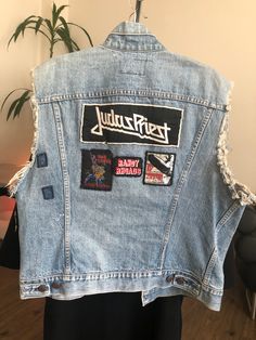 Vintage Levi's Judas Priest + Iron Maiden + Randy Rhoads + Led Zepplin Denim Jean Jacket Custom Cutoff Vest Original San Fransisco Made Levi's Denim Tag Reads Men's Size : Large Made in USA 1 of 1 Willing to Answer Any and All Questions about Items. All Items Sold AS IS. No Refunds. No Returns. Note* Items are not laundered unless adopted personally before selling, to reduce costs & to help combat the ongoing drought in California. For More Photos & Other Items Visit : DeadPeoplesShit.co Gucci Sweater, Vintage Chest, Judas Priest, Mens Vests, Heavy Metal Bands, Cut Off Jeans, Black Denim Jeans, Levis Denim, Vest Outfits