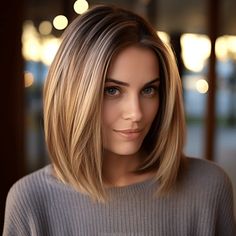 Straight Cut with Chunky Highlights Summer Haircuts, Shoulder Length Hair Cuts, Haircuts For Medium Hair, Long Bob Hairstyles, Haircut And Color, Hair Color And Cut, Haircuts For Fine Hair, Medium Hair Cuts, Shoulder Length Hair