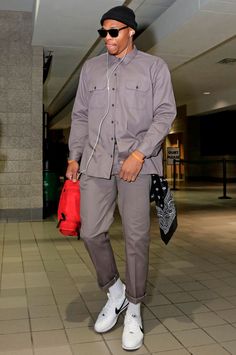 82 Flavors of Russell Westbrook - Every outfit the Oklahoma City Thunder star wore in 2017-18 Russell Westbrook Outfits, Westbrook Outfits, Russell Westbrook Fashion, Nike Cortez Outfit, Nba Drip, Pre Game