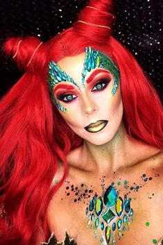 Poison Ivy Hair, 2023 Costumes, Poison Ivy Makeup, Poison Ivy Halloween Costume, Poison Ivy Costumes, Halloween Costumes College Girls, Halloween Makeup Inspiration, Skull Makeup