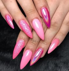 Nashville Nails, Stilleto Nails Designs, Cute Nail Colors, Pink Glitter Nails, Hot Pink Nails, Long Nail Designs, Stylish Nails Designs, Almond Nails Designs, Pretty Gel Nails