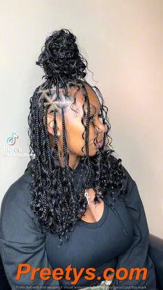 Knotless & Chic: Boho Goddess Braids for Short Hair in 2024 Preetys.com Boho Braided Hairstyles, Short Box Braids Hairstyles, Braided Hairstyles For Black Women Cornrows, Short Box Braids, Feed In Braids Hairstyles, Goddess Braids Hairstyles, Box Braids Hairstyles For Black Women, Braids Hairstyles Pictures, Braided Cornrow Hairstyles